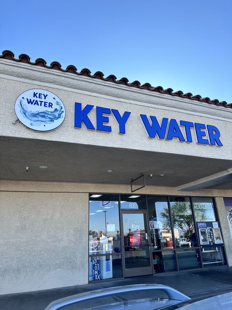 Key Water | Logo | Branding | Hiba Kallas